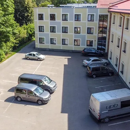 Отель With Free Parking